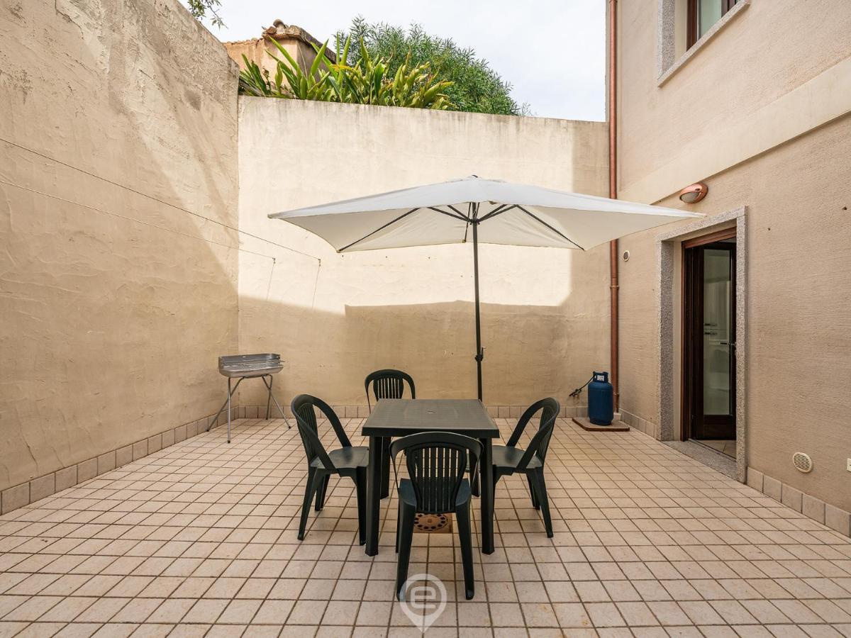 La Corte Apartment Пула Екстериор снимка