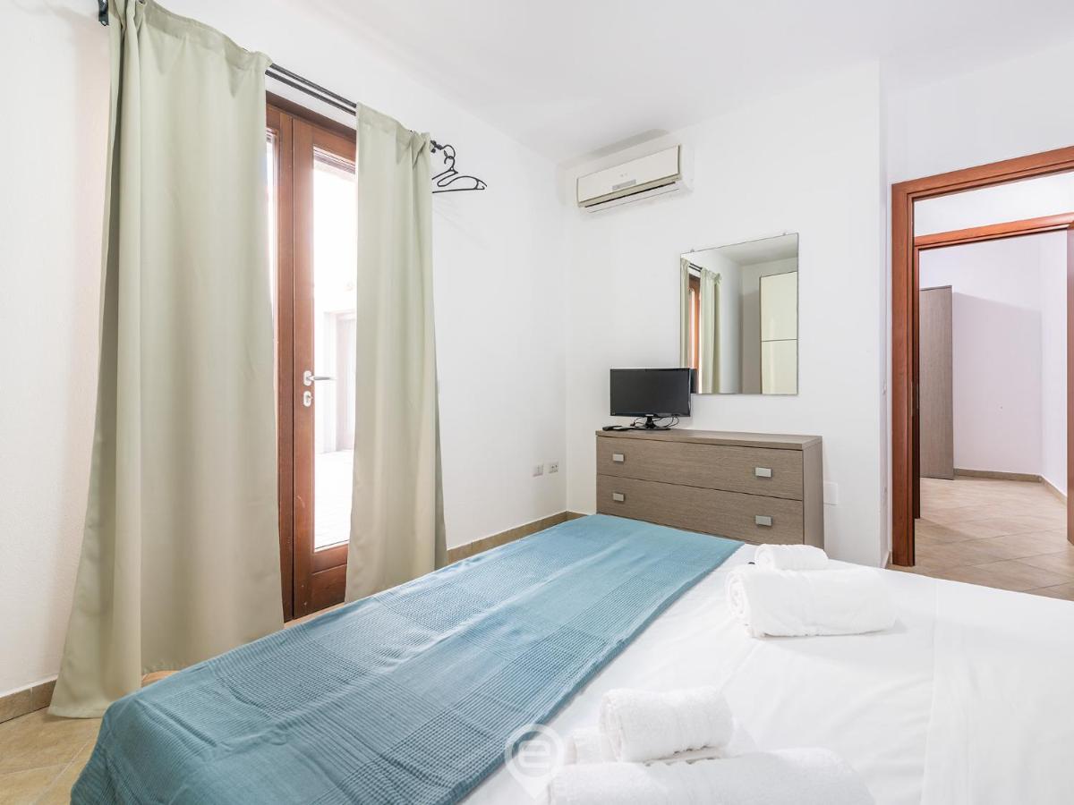 La Corte Apartment Пула Екстериор снимка